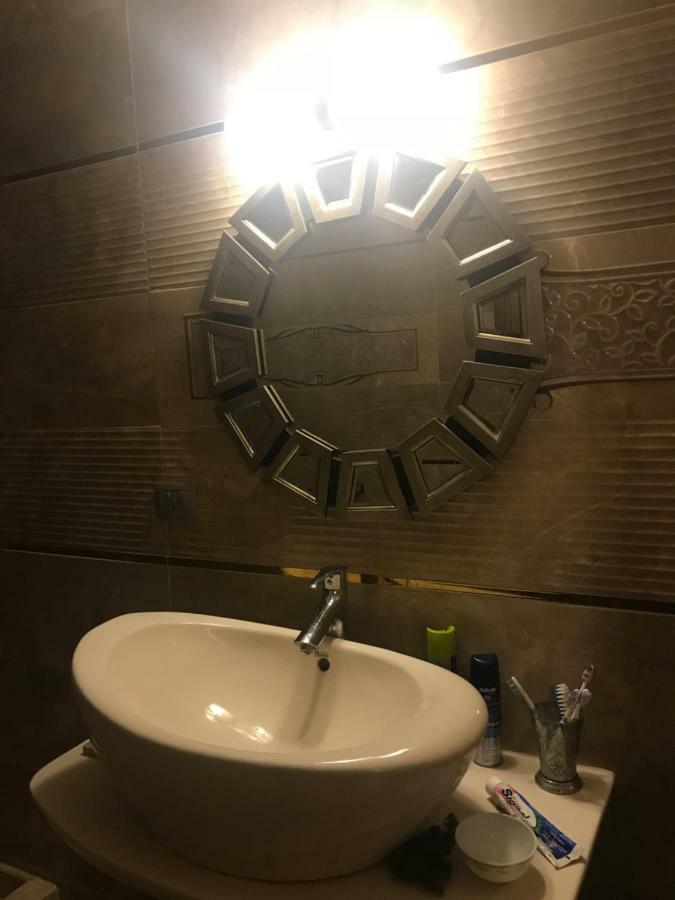 5 Stars Apartment Il Il Cairo Esterno foto