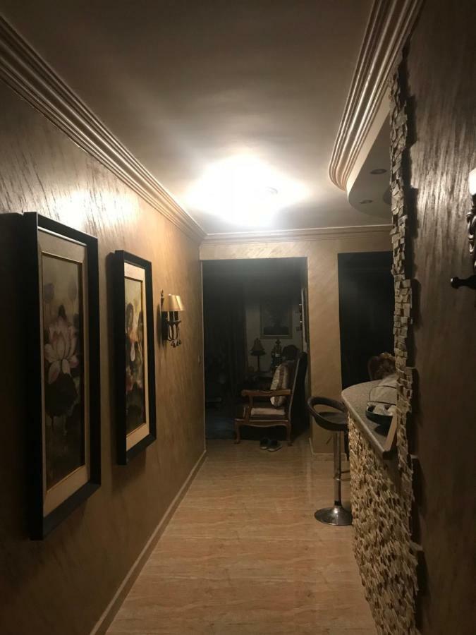 5 Stars Apartment Il Il Cairo Esterno foto